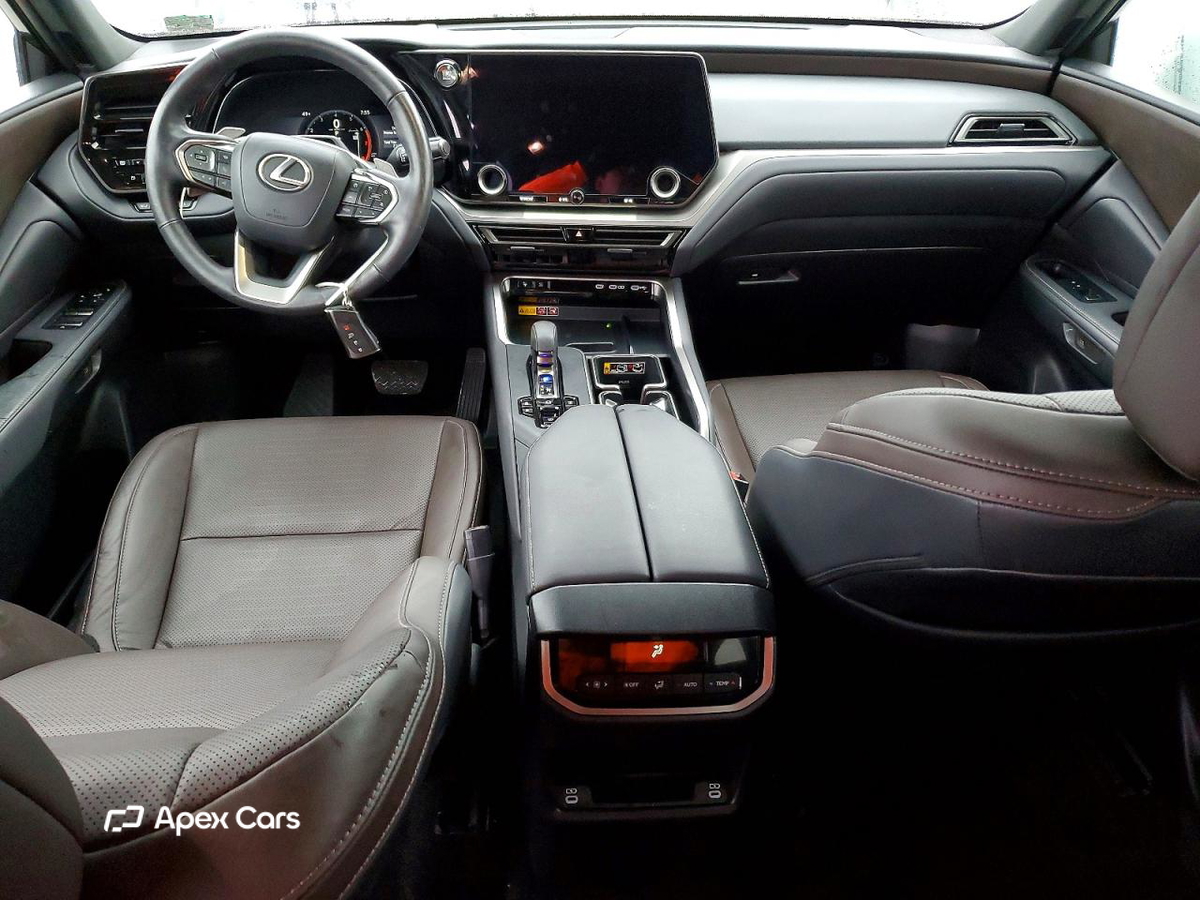 Lexus TX 2025