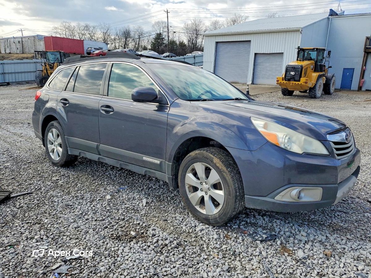 Subaru Outback 2011