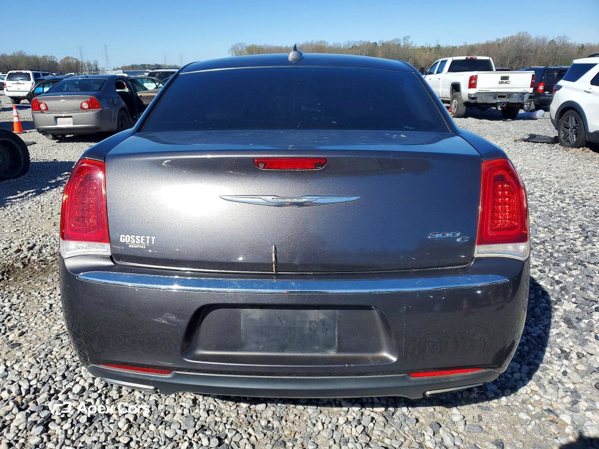 Chrysler 300 2016