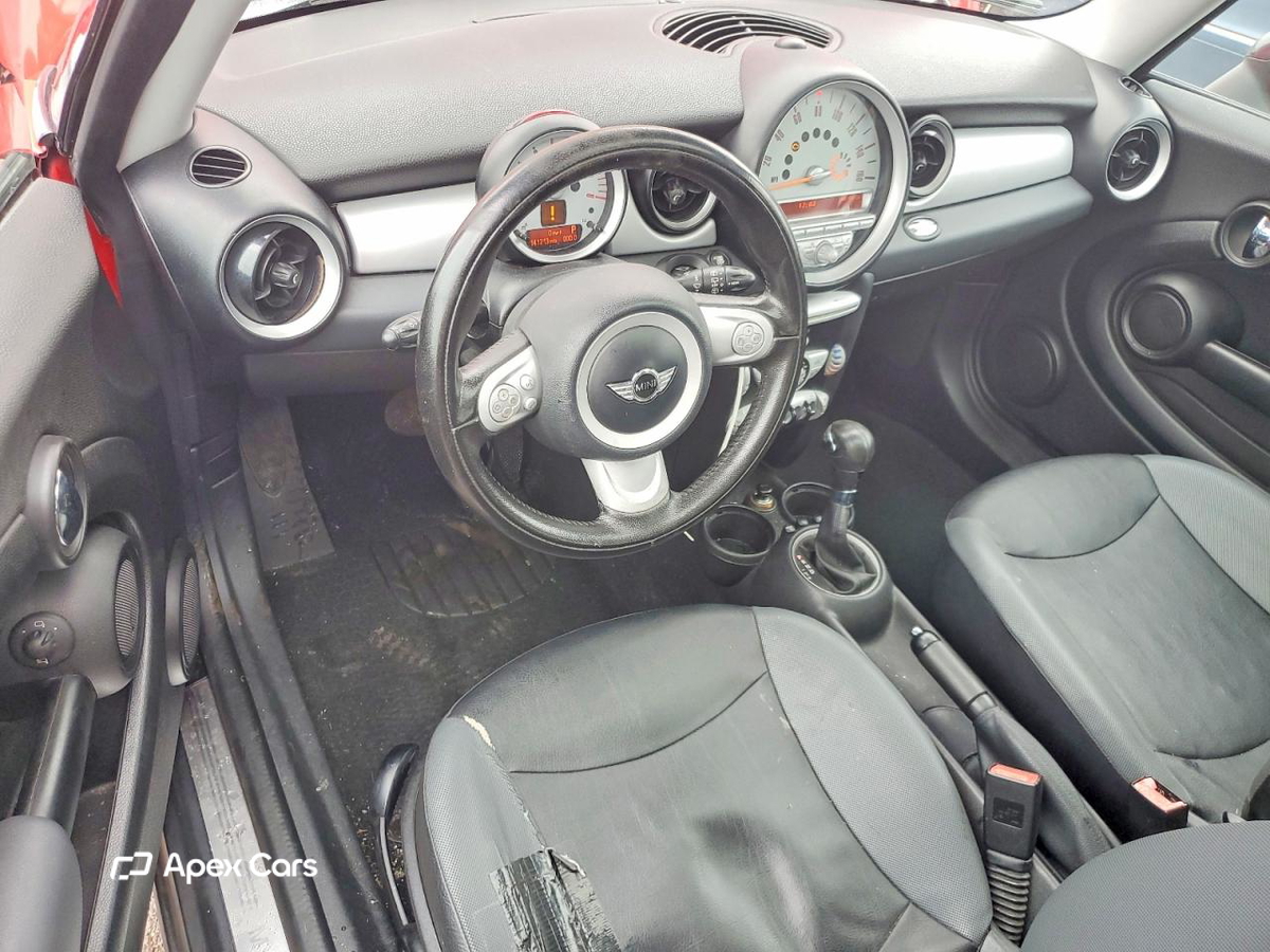 MINI Cooper 2010