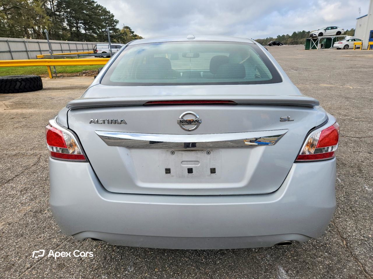 Nissan Altima 2015