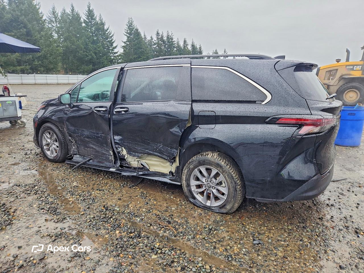 Toyota Sienna 2023