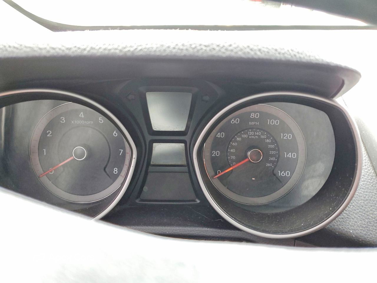 Hyundai Elantra 2016
