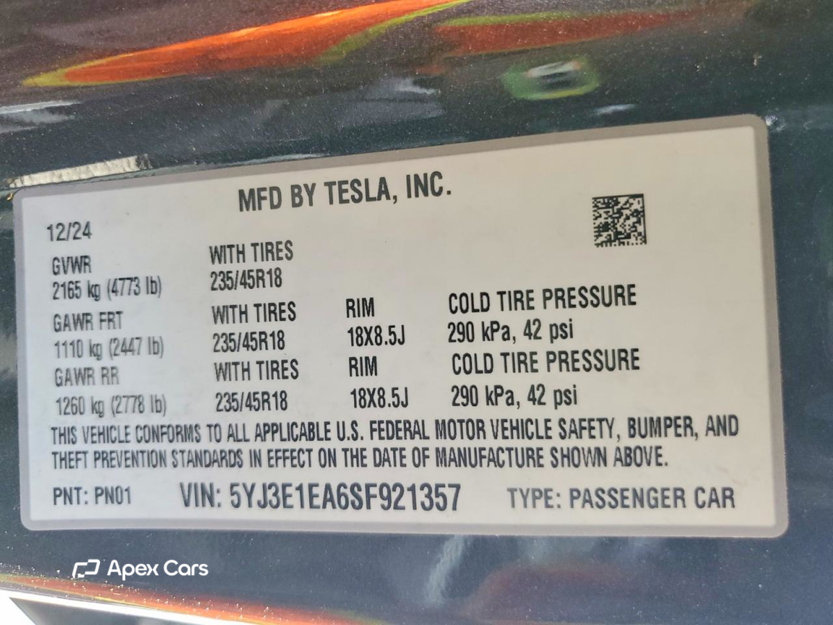 Tesla Model 3 2025