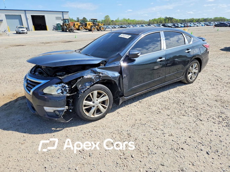 Nissan Altima 2015 - Image 1 of 13