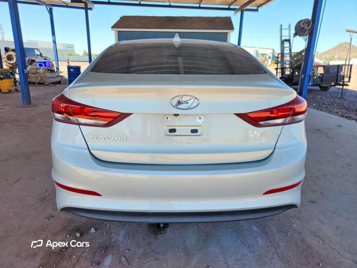 Hyundai Elantra 2017