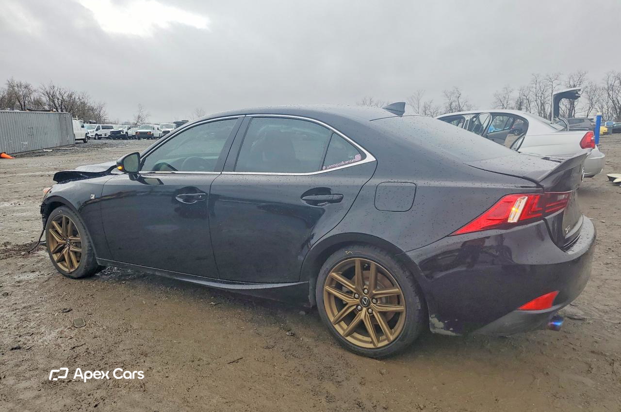 Lexus IS 2015