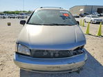 Toyota Sienna 2000