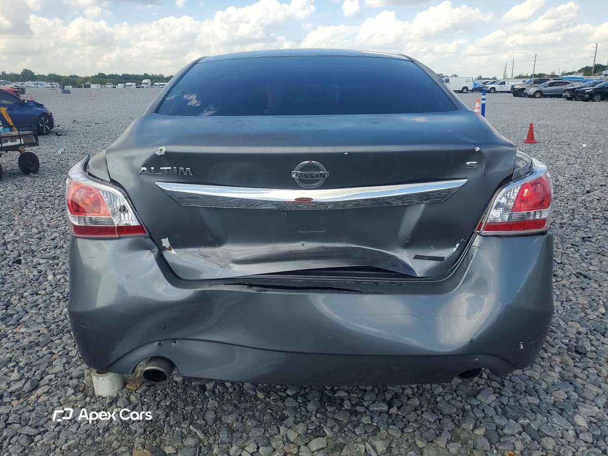 Nissan Altima 2015