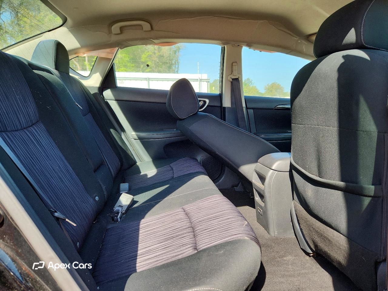 Nissan Sentra 2019