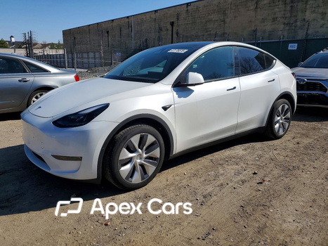 Tesla Model Y 2024 - Zdjęcie 1 z 12