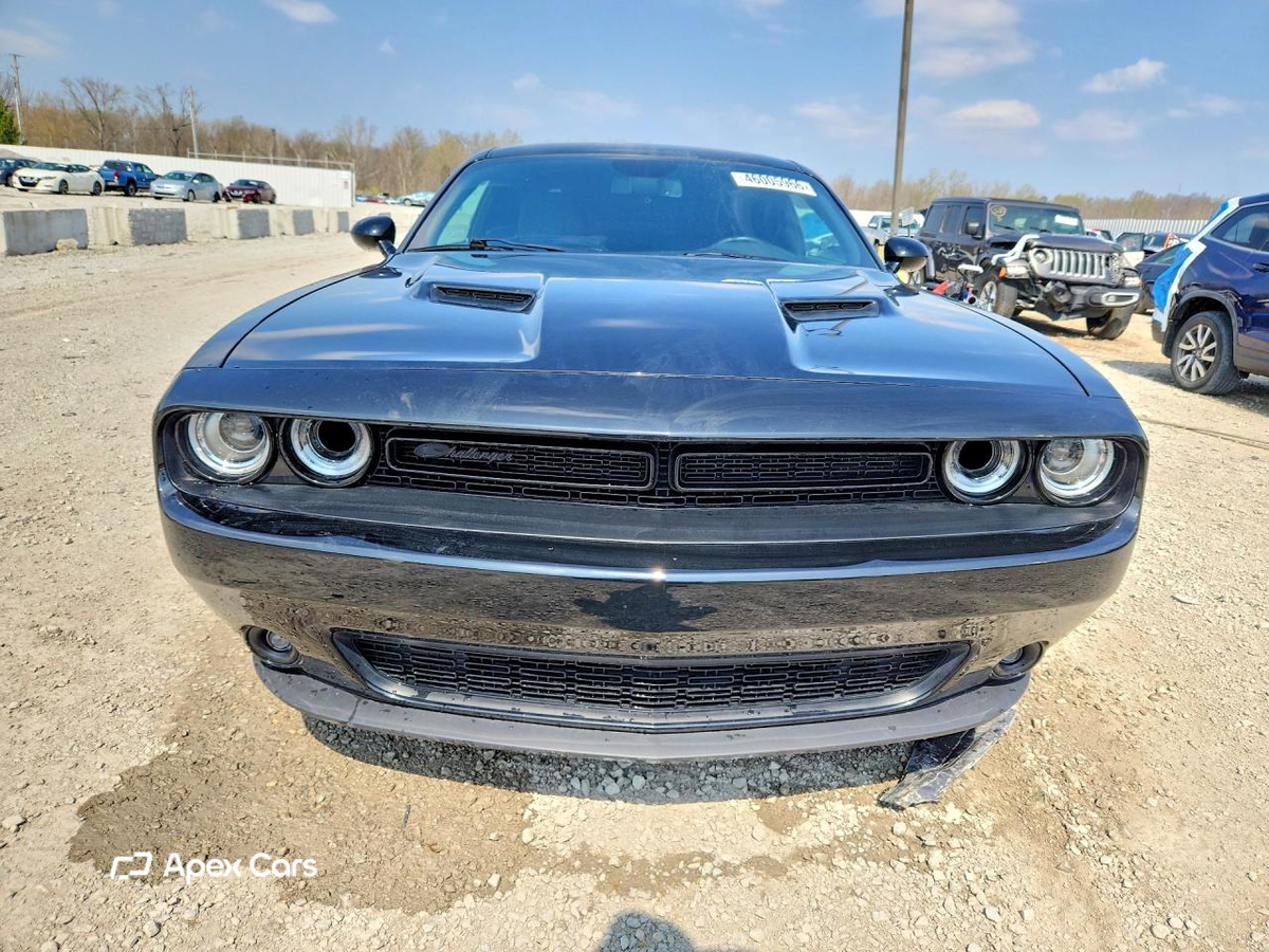 Dodge Challenger 2020