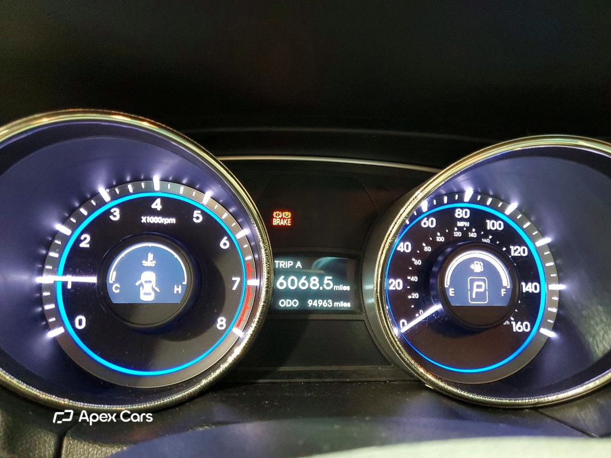 Hyundai Sonata 2012