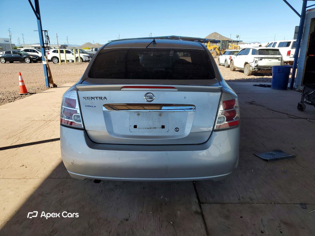 Nissan Sentra 2011