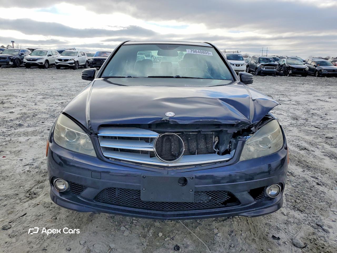 Mercedes-Benz  2010