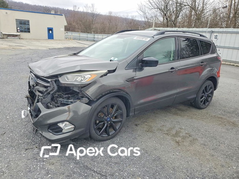 Ford Escape 2017 - Image 1 of 13