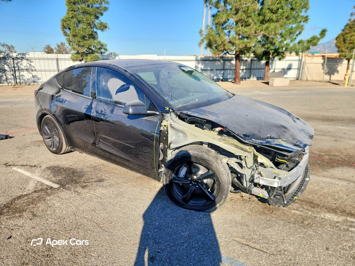 Tesla Model Y 2026