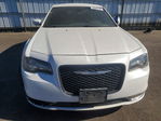 Chrysler 300 2016