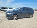 Chrysler Pacifica 2018