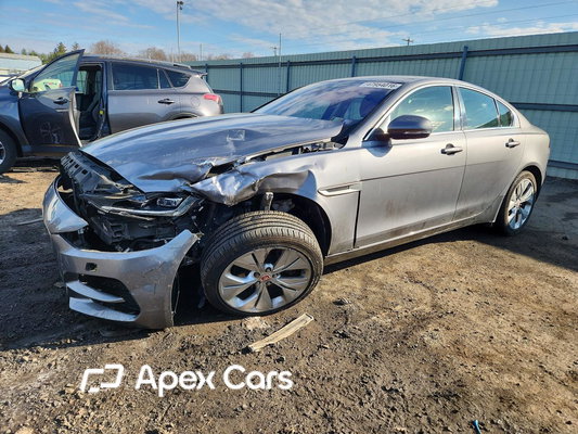 Jaguar XE 2020 - Image 1 of 12