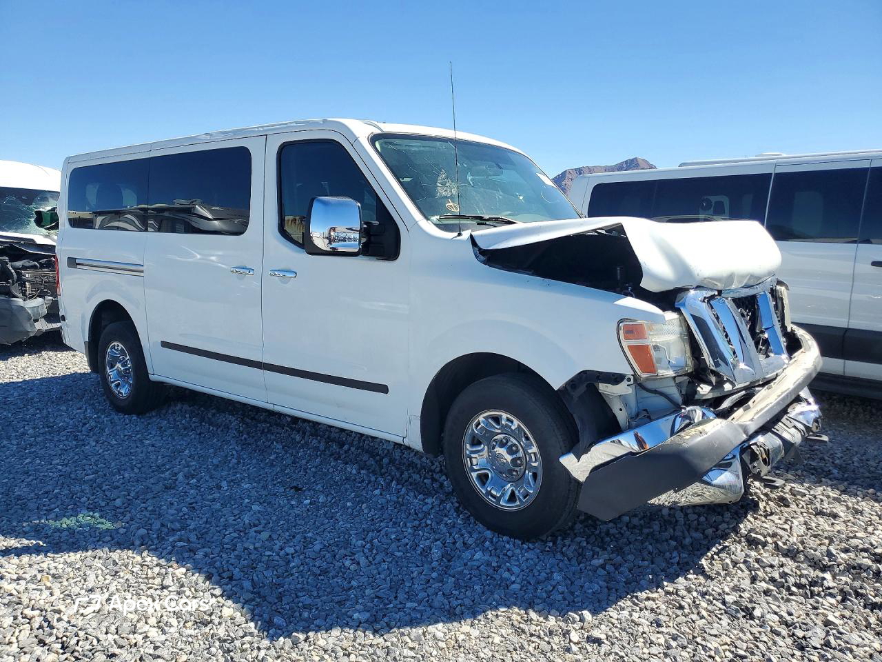 Nissan NV 2016