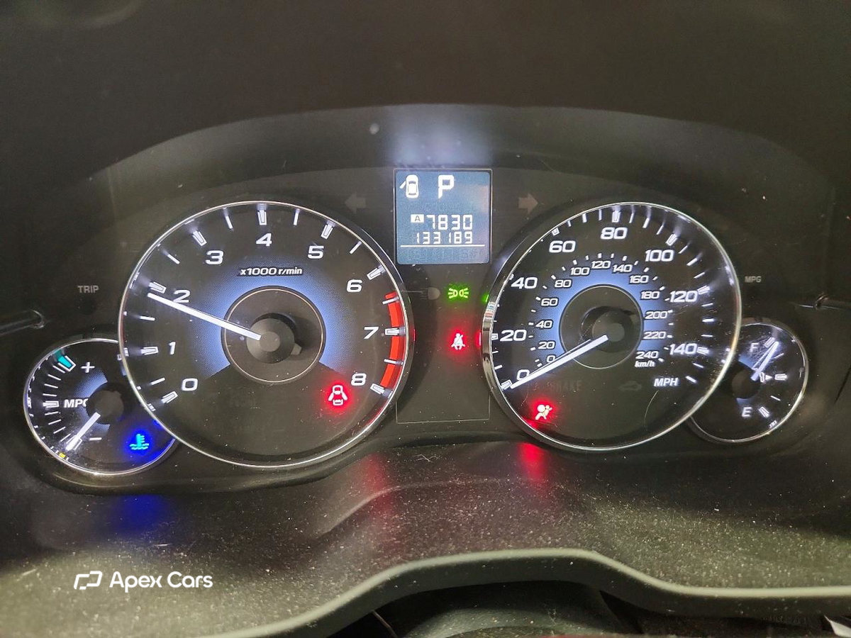 Subaru Outback 2011