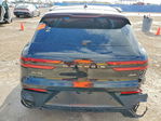 Genesis GV70 2023