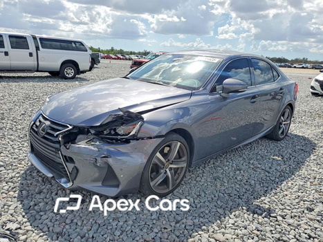 Lexus IS 2017 - Image 1 of 13