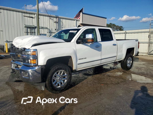 Chevrolet Silverado 2015 - Image 1 of 12