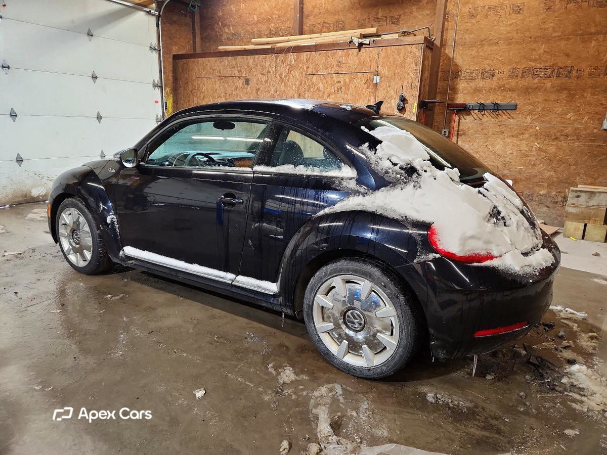 Volkswagen Beetle 2013