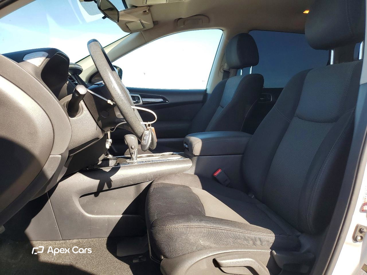 Nissan Pathfinder 2017
