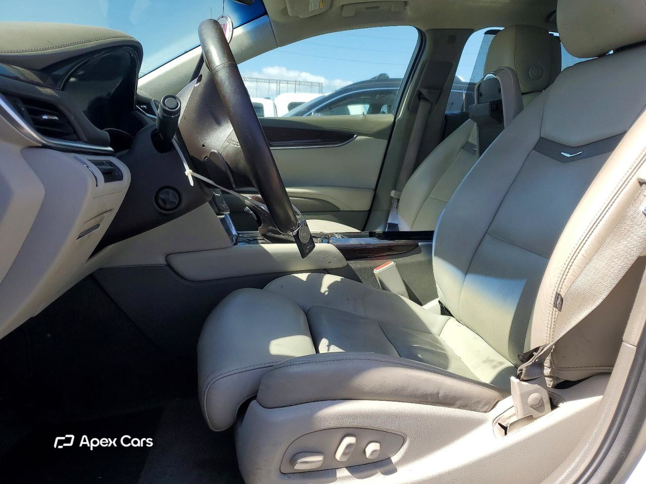 Cadillac XTS 2014