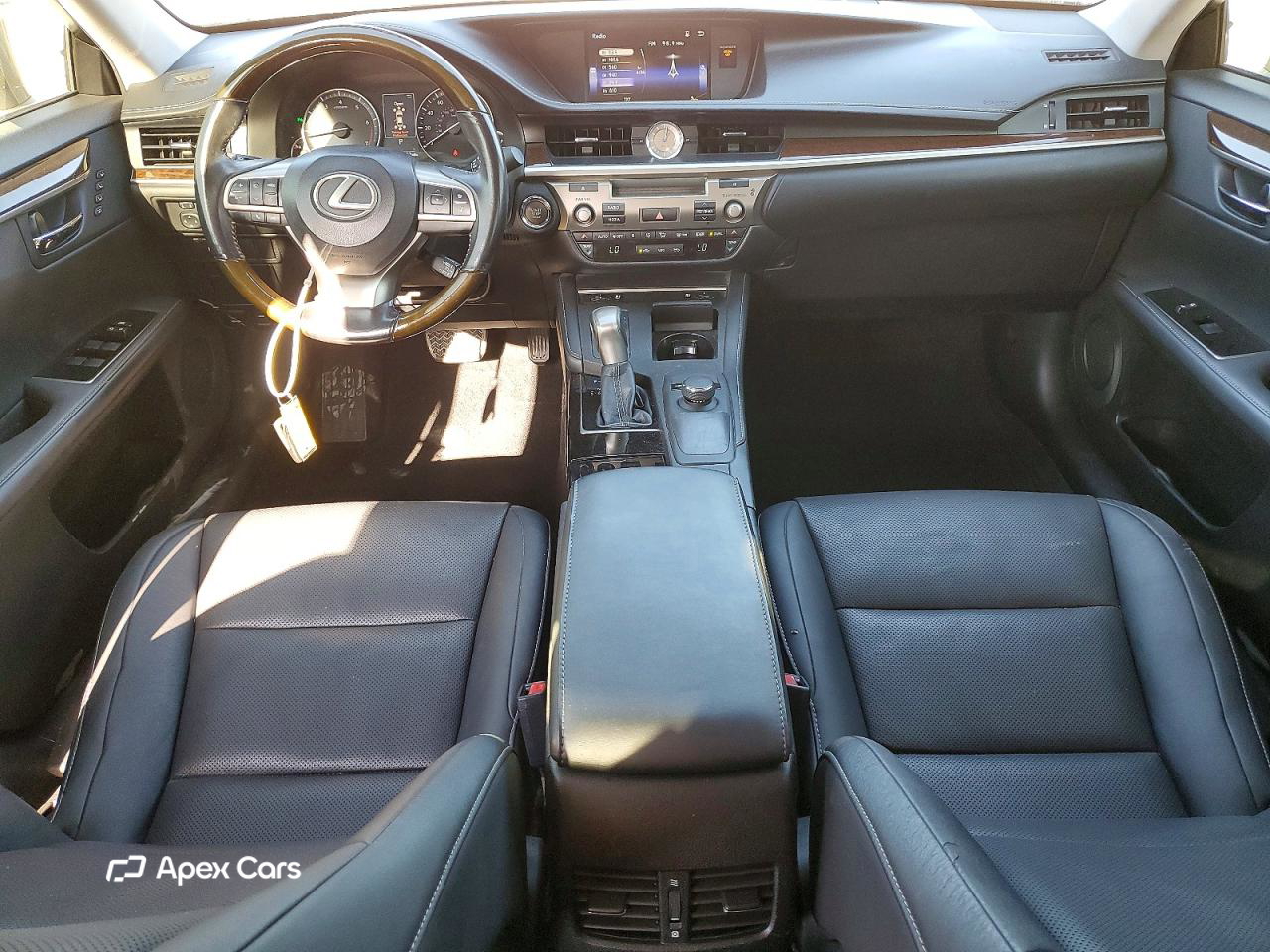Lexus ES 2016