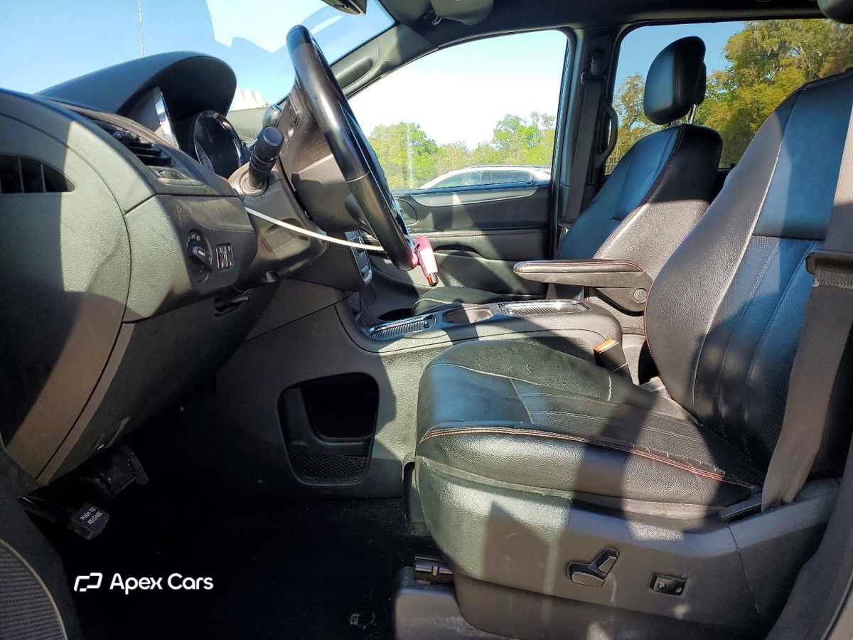 Dodge Caravan 2020