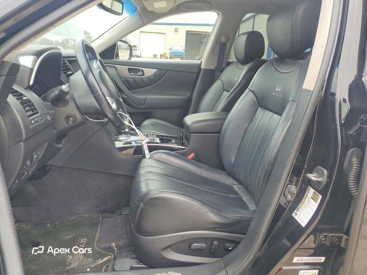 Infiniti FX 2012