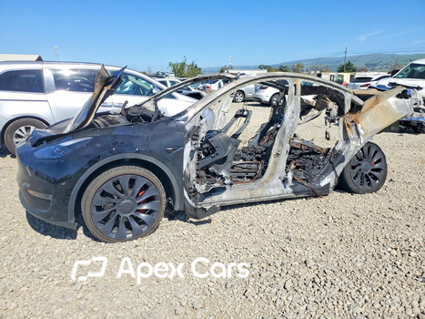 Tesla Model Y 2024 - Zdjęcie 1 z 12