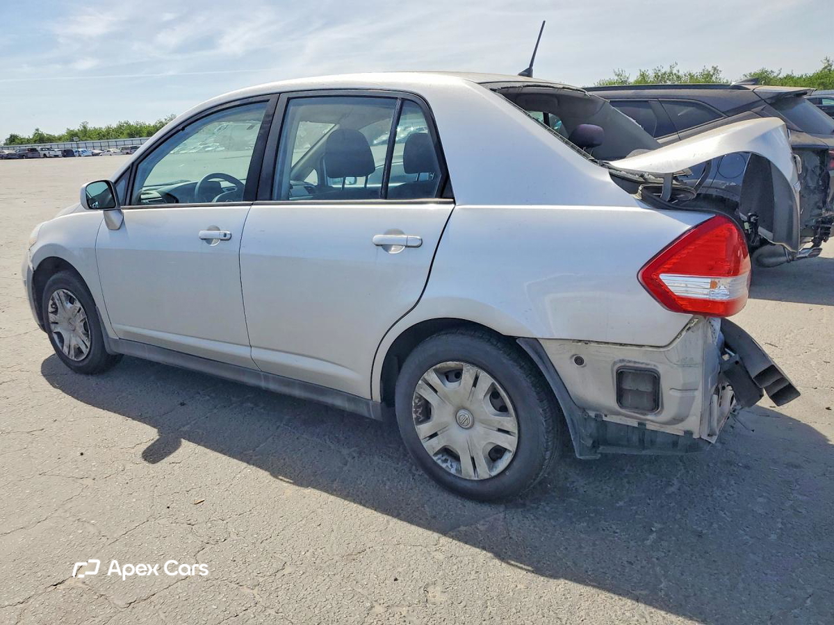 Nissan Versa 2010