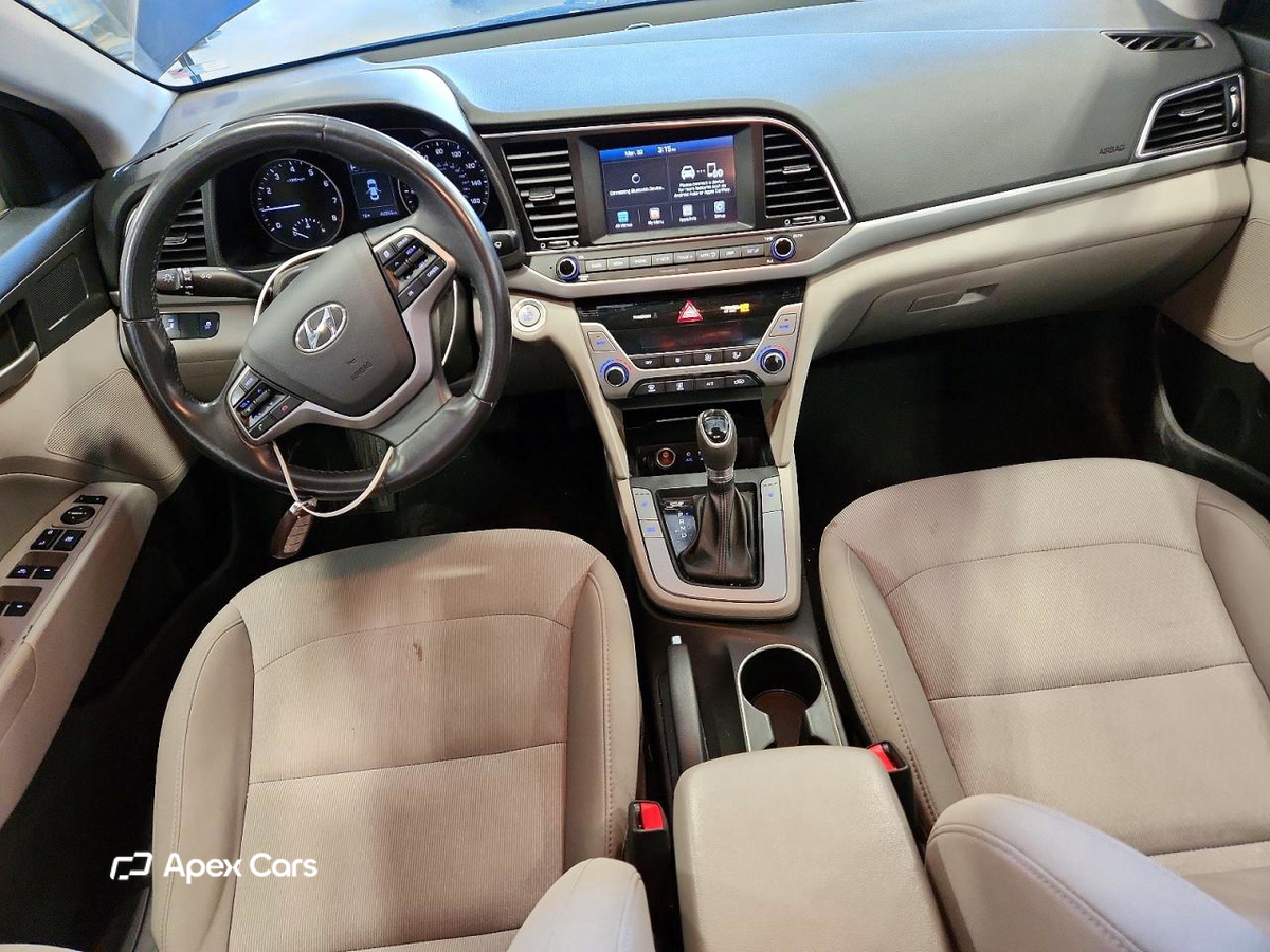 Hyundai Elantra 2018