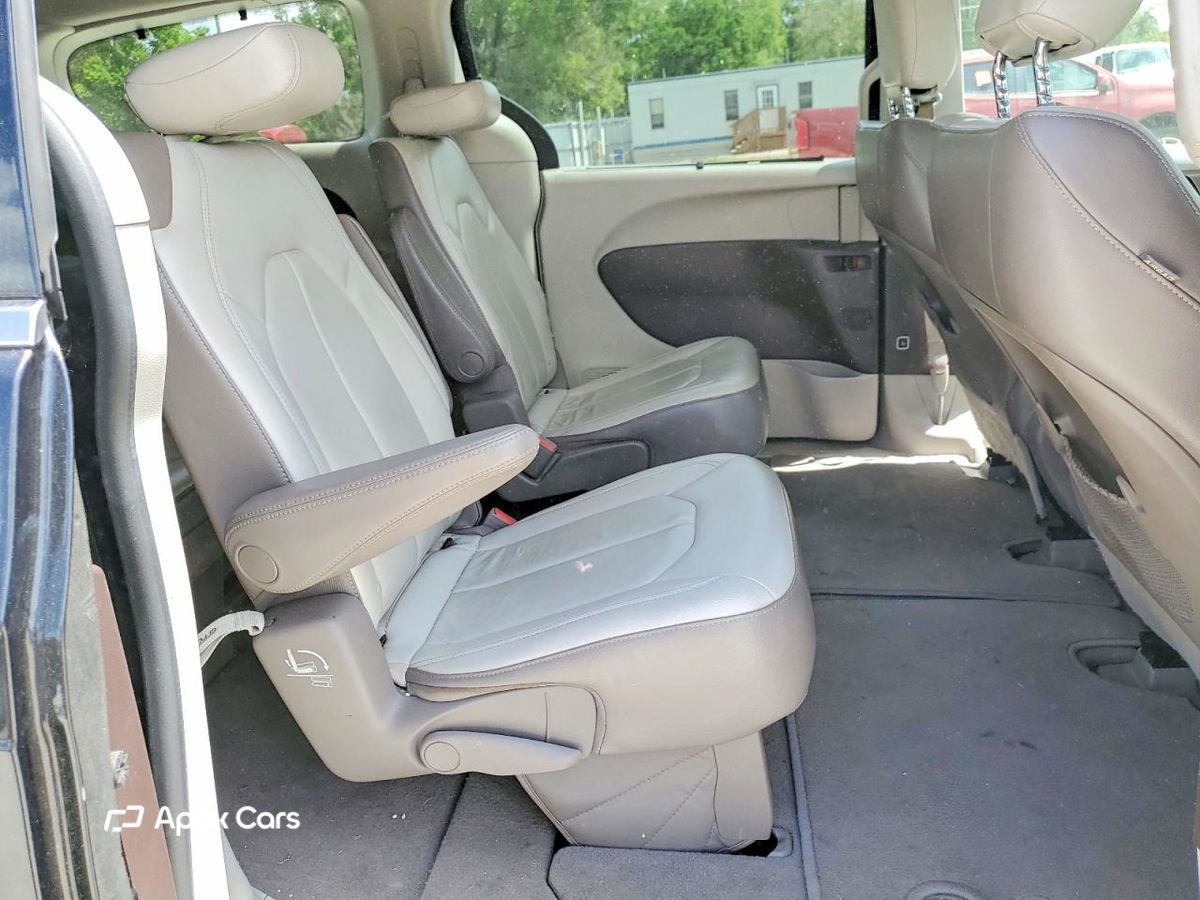 Chrysler Pacifica 2017