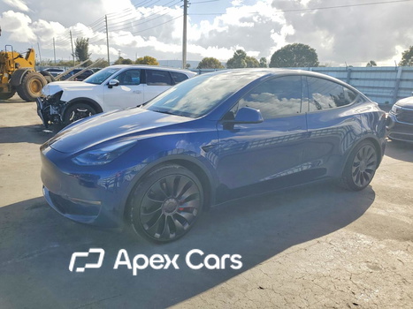 Tesla Model Y 2025 - Image 1 of 13