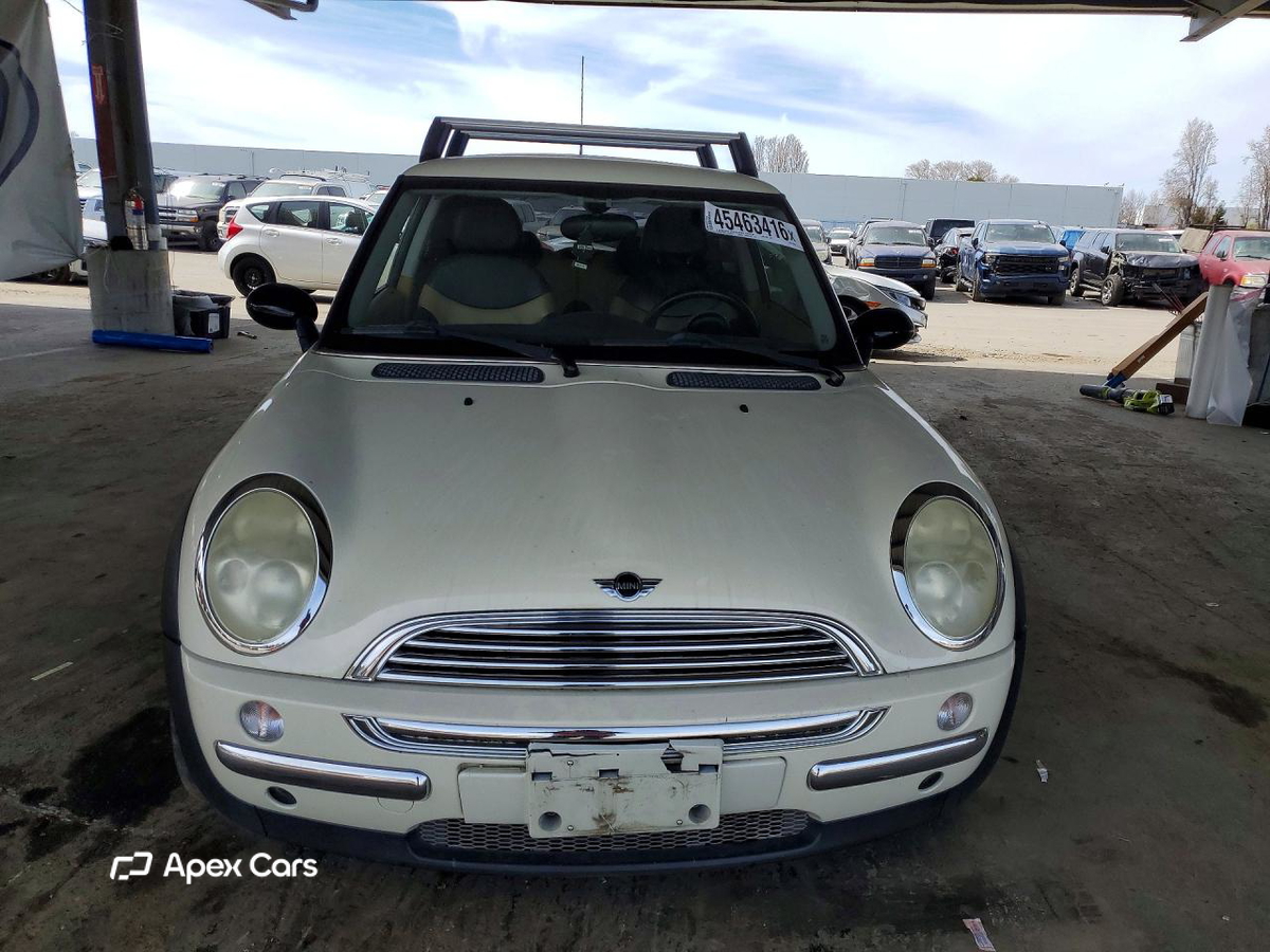 MINI Cooper 2004