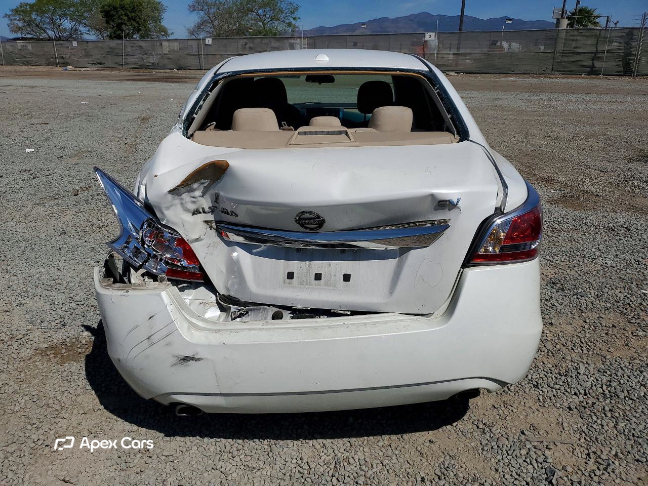 Nissan Altima 2015