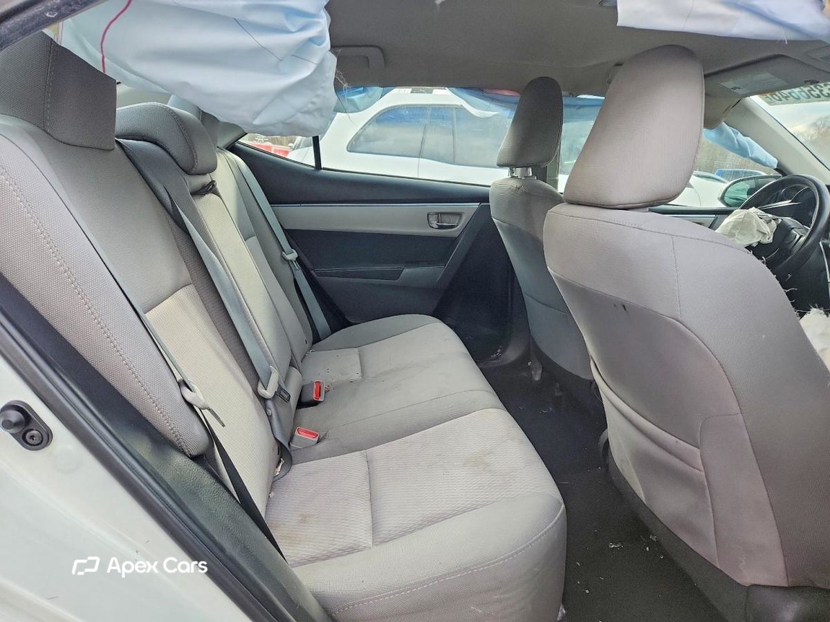 Toyota Corolla 2015