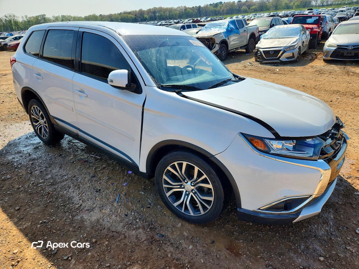 Mitsubishi Outlander 2016