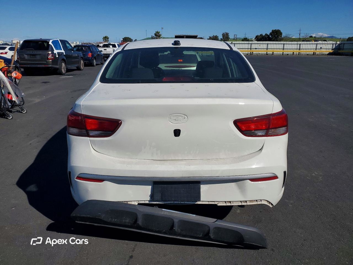 Kia Rio 2021
