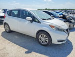 Nissan Versa 2019