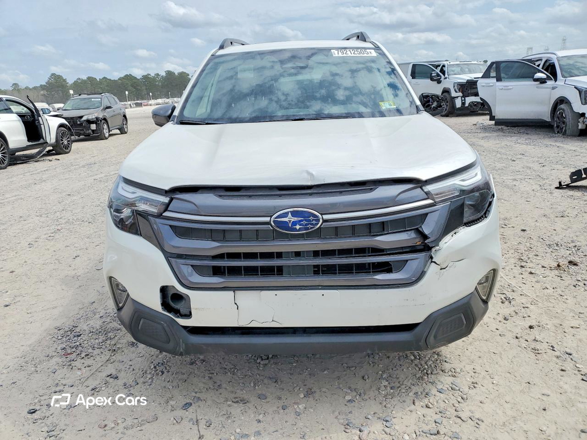 Subaru Forester 2025