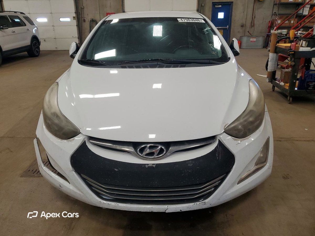 Hyundai Elantra 2016