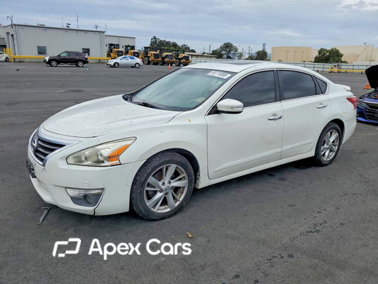 Nissan Altima 2013 - Image 1 of 12