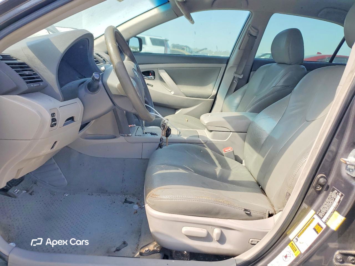 Toyota Camry 2011